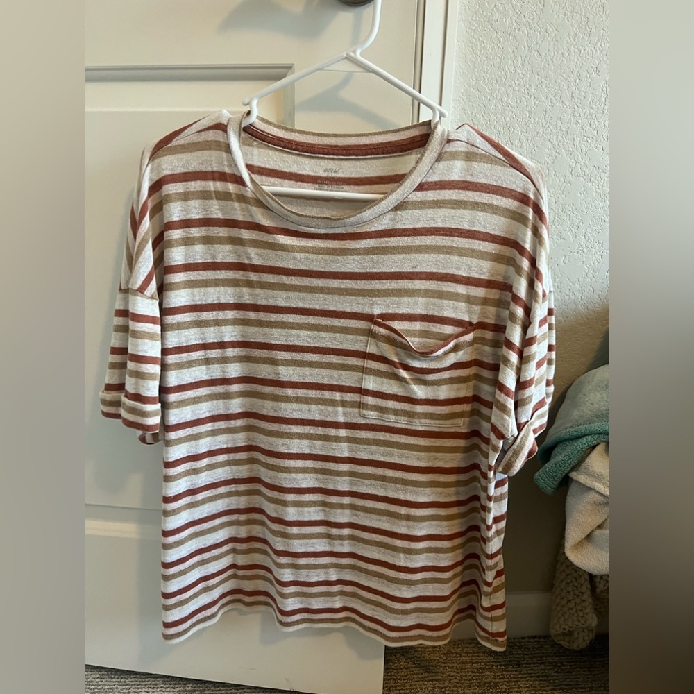 American Eagle Tshirt
